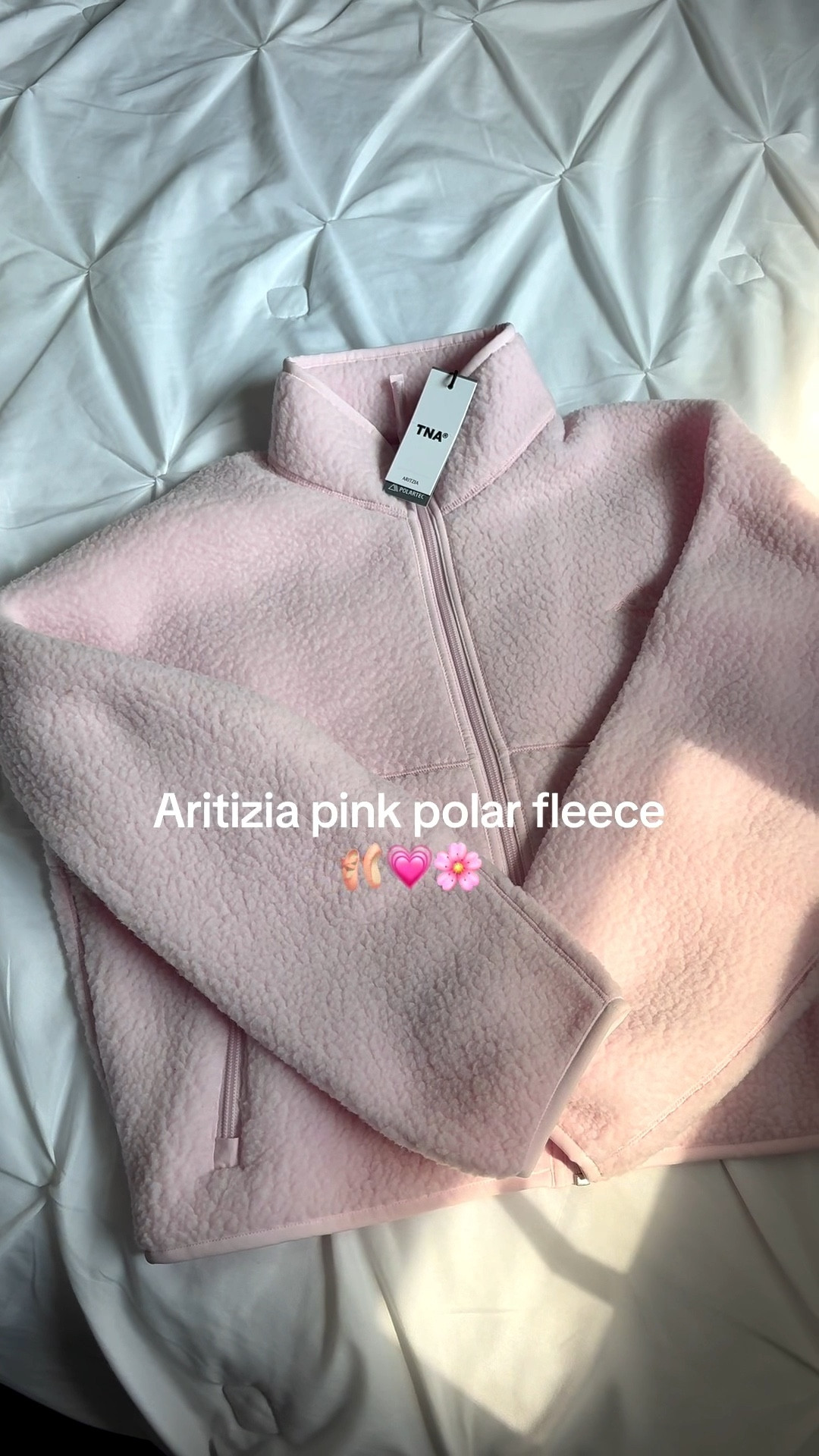 Aritzia pink polar fleece 💗





#LTKcanada #LTKwinter #LTKfall
