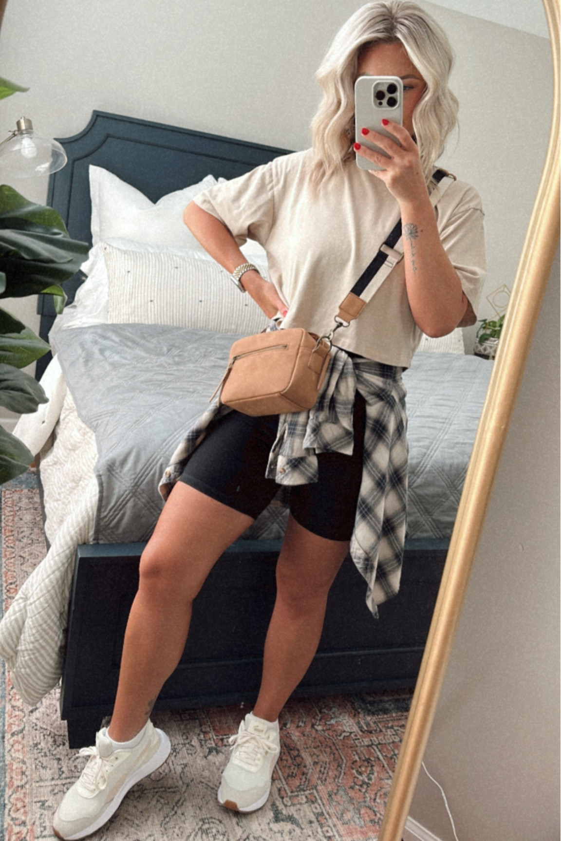 Small in top loose fit
Medium in bodysuit, sized up 
Went down half a size in sneakers

#LTKstyletip #LTKfindsunder50 #LTKfitness