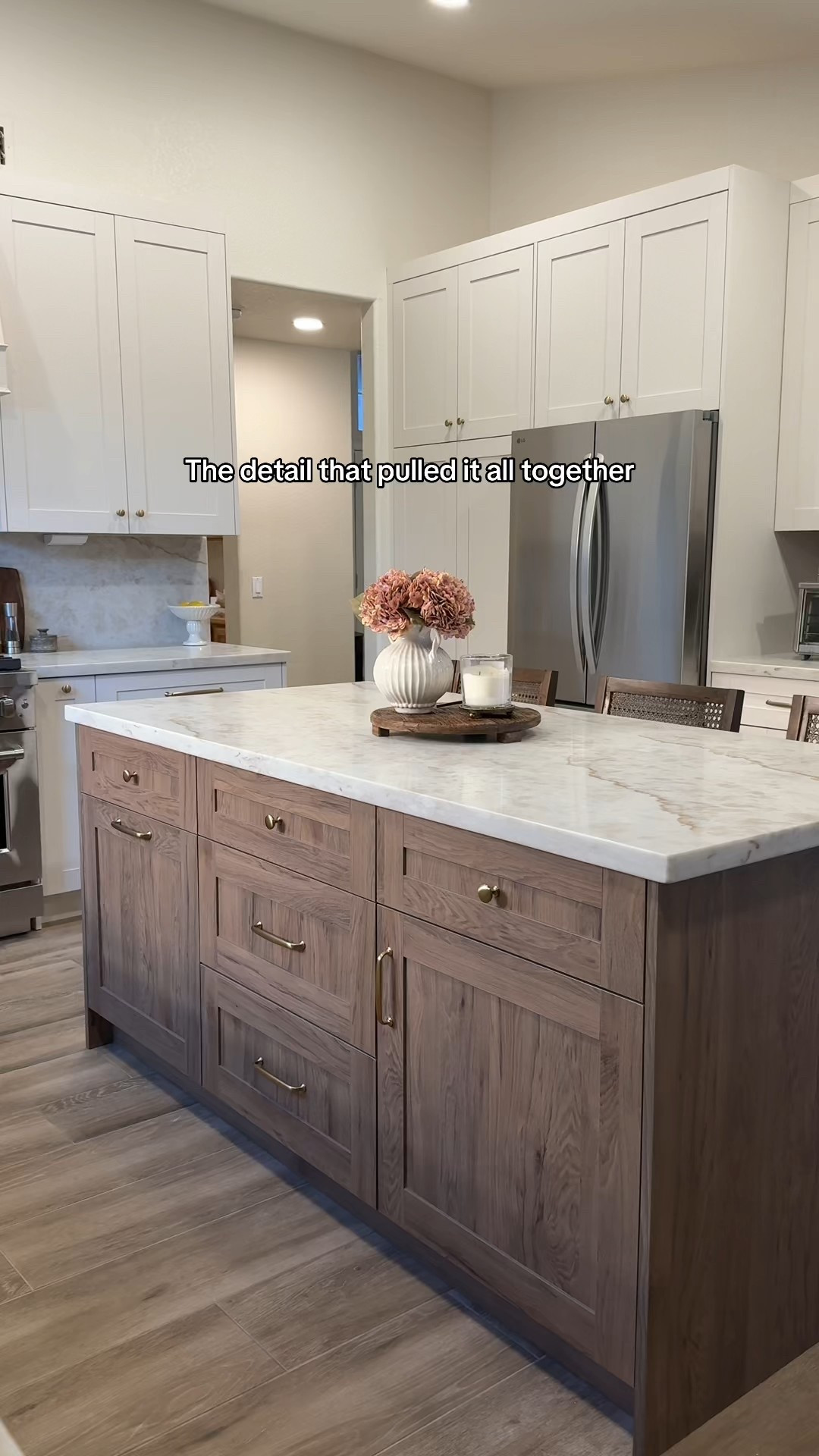 Still can’t believe this is my kitchen😍 Cabinet hardware really ties the whole kitchen together & I found the most stunning hardware from Amerock that perfectly matches our faucet!

Knobs: Edona - Champagne Bronze
Handles: Renown - Champagne Bronze 

Delta’s Champagne Bronze is a tough finish to match, so this was a huge win for me, IYKYK!!
•
•
Kitchen cabinets, kitchen design, cabinet hardware, champagne bronze, delta champagne bronze, cabinet pulls, knobs, appliance pull, gold kitchen hardware, warm kitchen, modern home, kitchen decor, kitchen styling #LTKFindsUnder50 #LTKFindsUnder100

#LTKHome