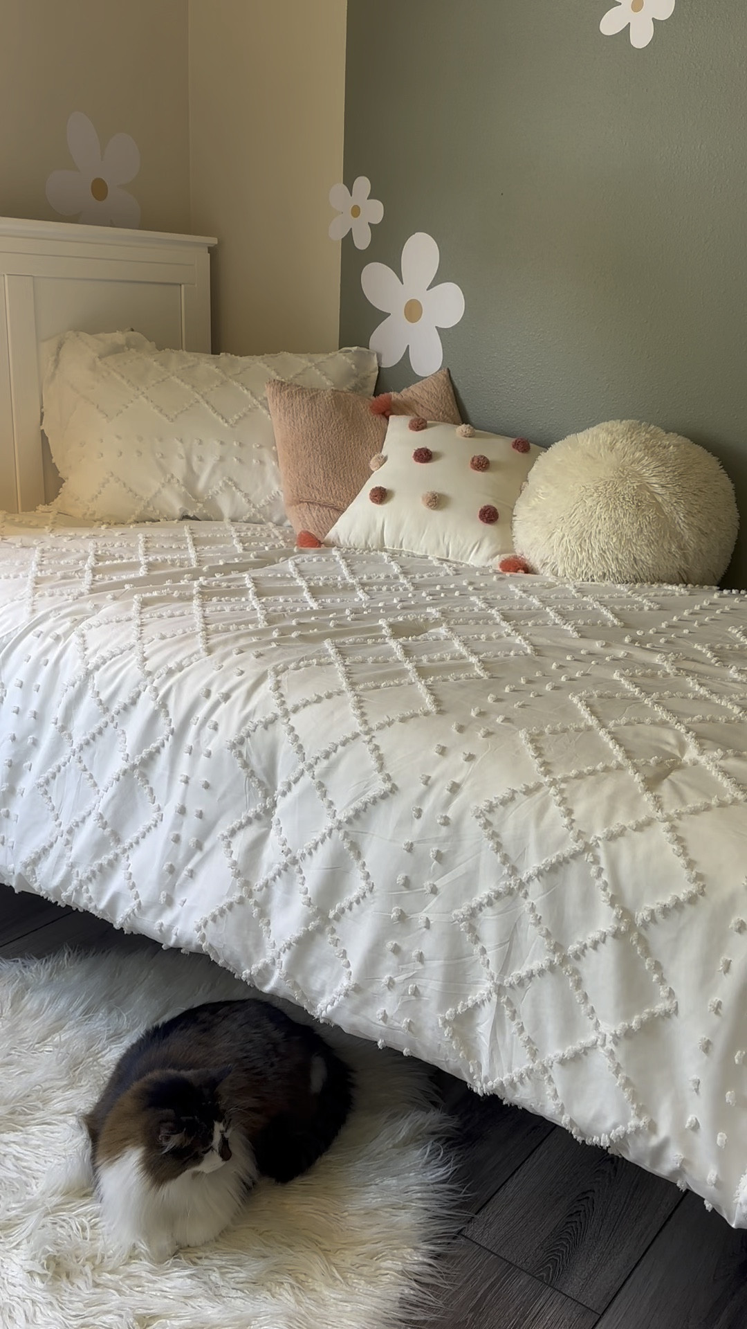 Toddler bedroom refresh✨

#LTKFamily #LTKKids #LTKHome