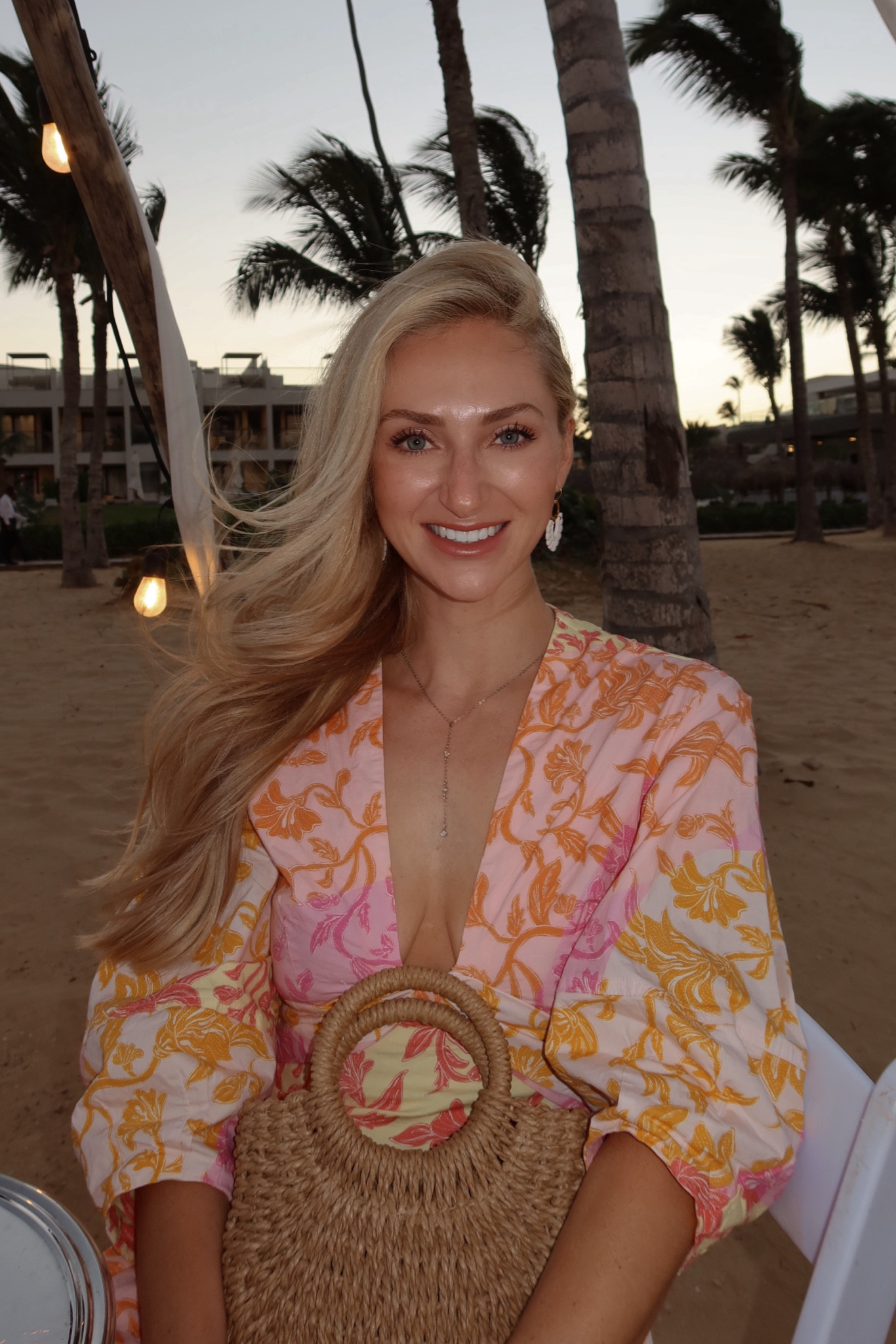 Beach trip, beach vacation looks, beach makeup, glowy makeup

#LTKbeauty #LTKfindsunder50 #LTKtravel
