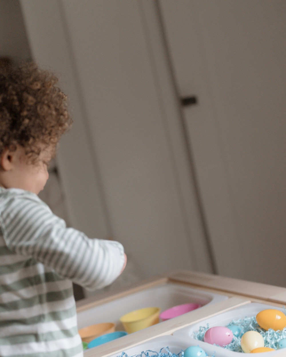 A little Easter fun with color sorting! 🐣🌸 This was such a simple setup—pastel eggs, Easter grass, and sorting containers made for the perfect hands-on activity. If you don’t have a sensory table, no worries! You can easily set this up in bins or even a large tray. Such a fun way to practice colors and keep little hands busy! 🎨✨”


#EasterPlay #ToddlerActivities #SensoryPlay #EasterFun #LTKkids #LTKfamily

#LTKSeasonal #LTKKids