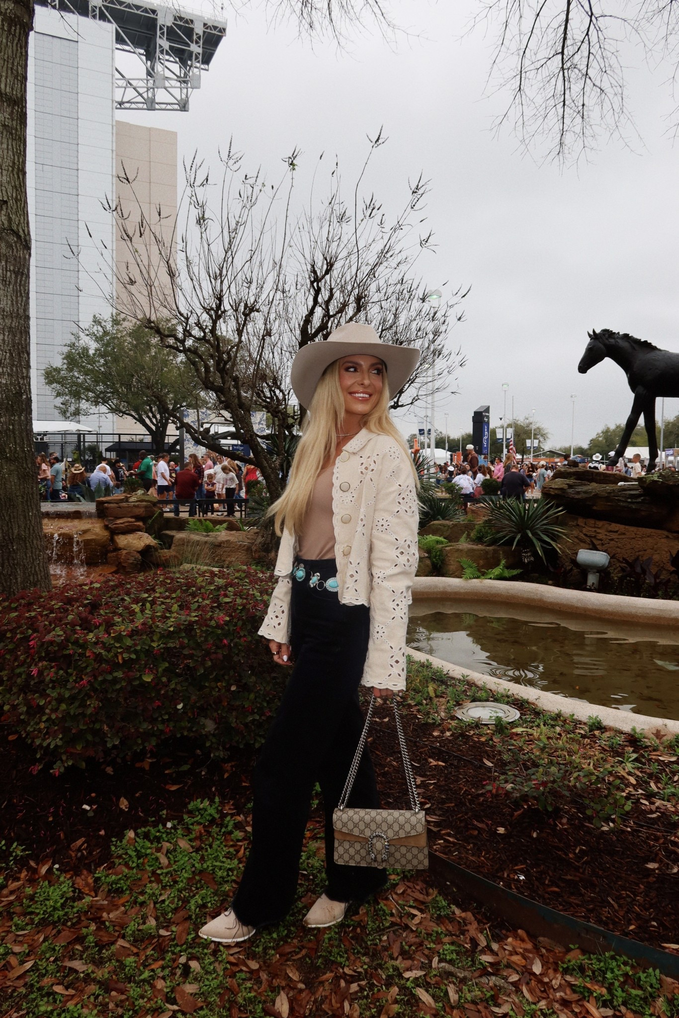 Rodeo season, best season 🤠🤎

#LTKBeauty #LTKootd #LTKPetite