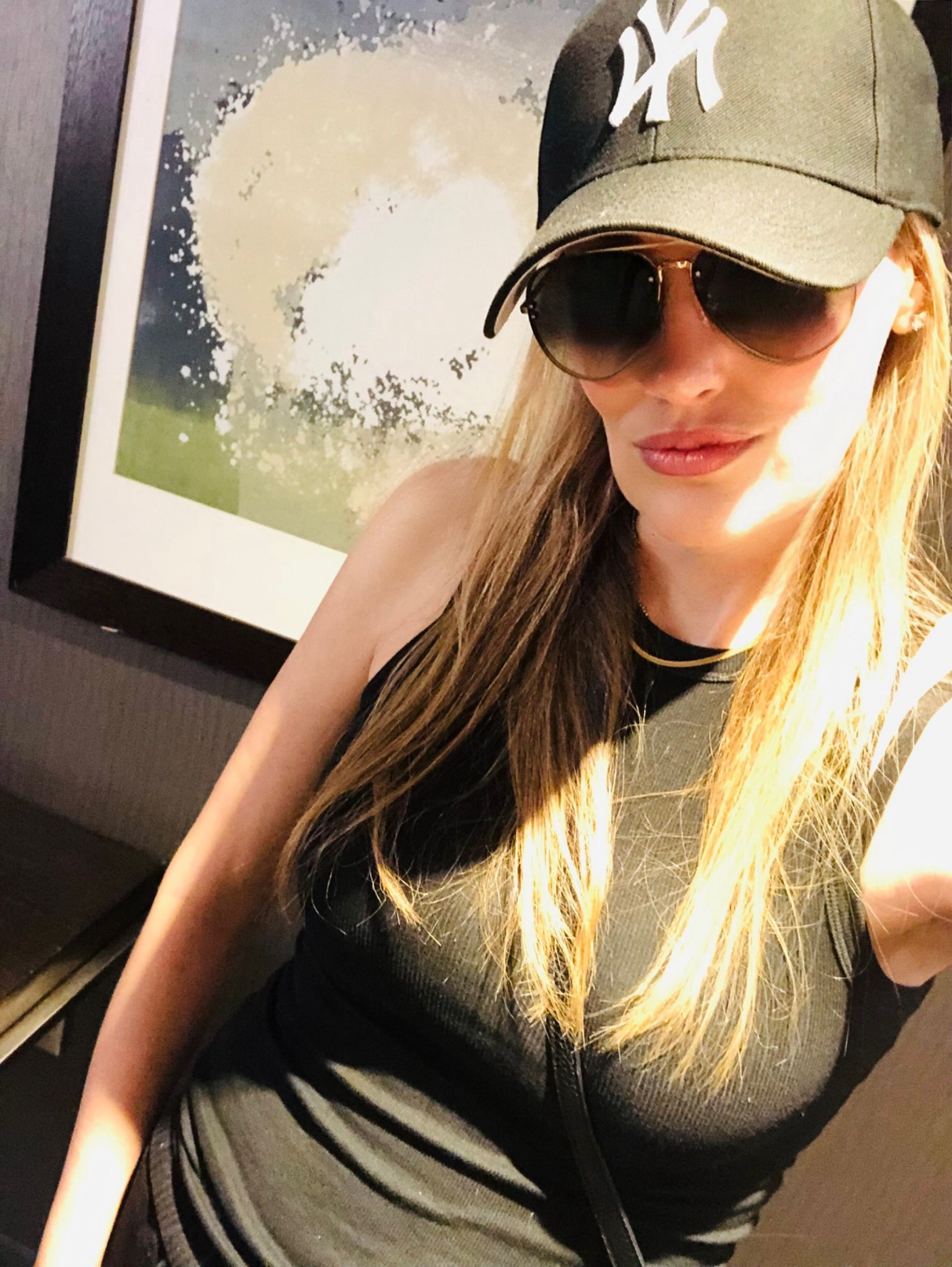 “Serving elevator realness—next stop: main character energy 🖤⬆️ #NoBadAngles #NYStateOfMind”

#LTKActive