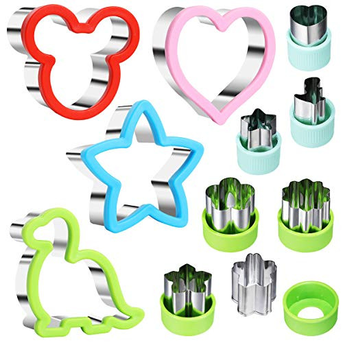Sandwich Cutter Set, Including 4 Sandwich Cutters Shaped Like Mickey, Dinosaur, Star and Heart and 7 | Amazon (US)