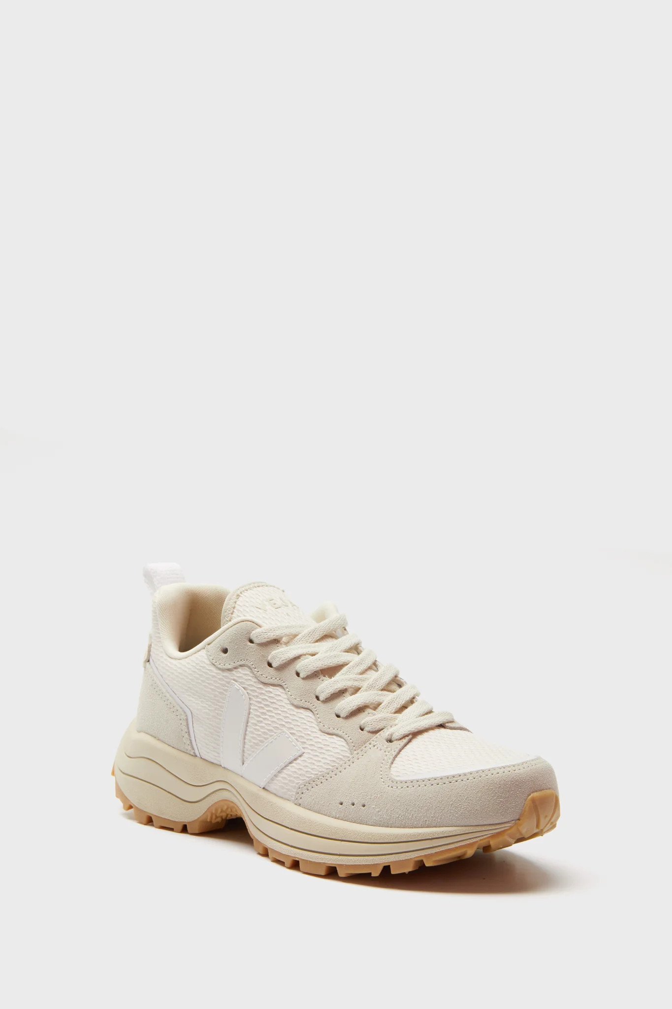 Gravel White Venturi II Sneakers | Tuckernuck (US)