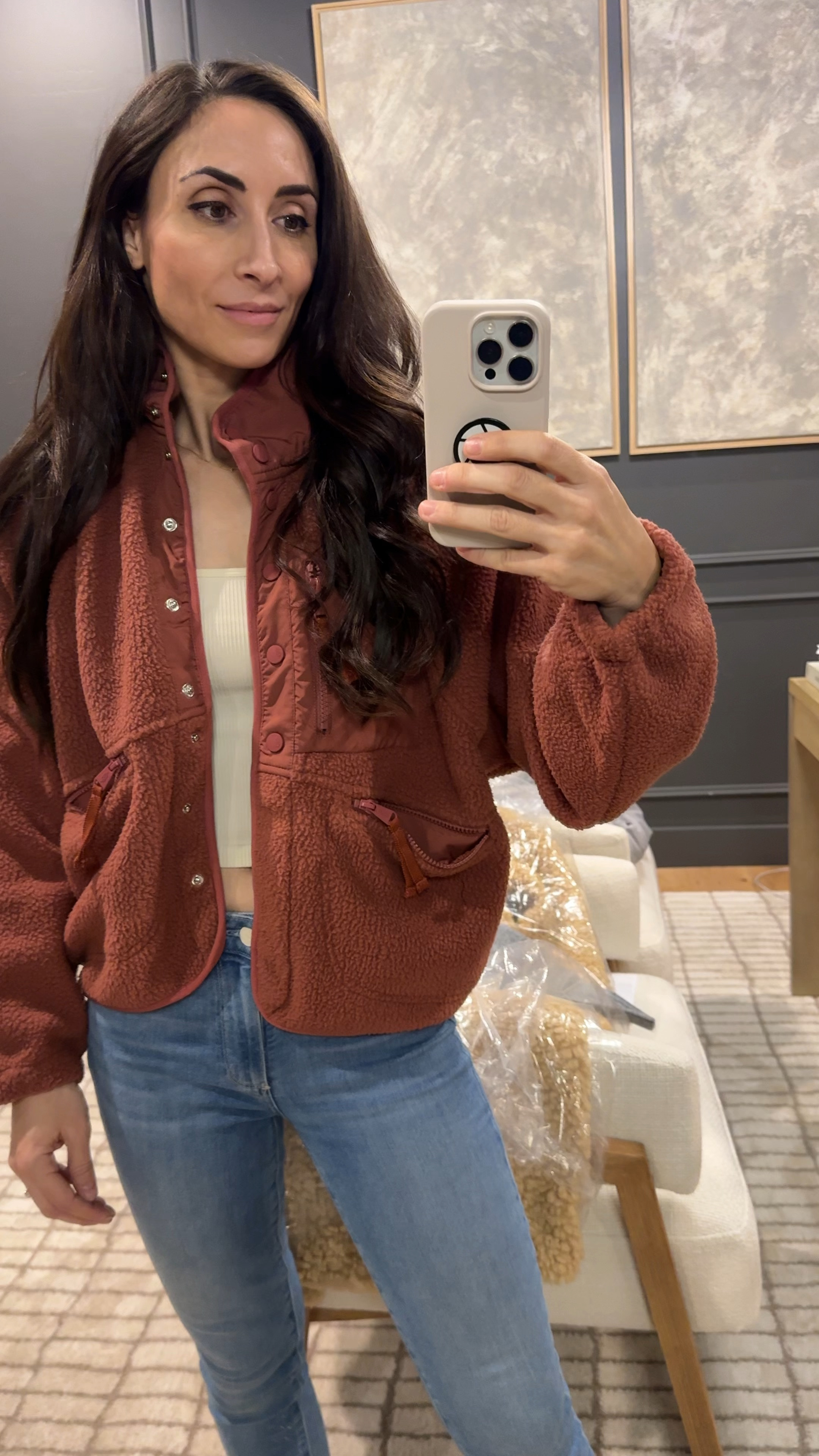 Loving this new fleece from Free People! This color is Henna which is only available in a few sizes now, but tons of other colors!

✨I’m wearing an extra small

Activewear-winter fleece-free people clothing-on the go jacket


#LTKActive #LTKSeasonal #LTKHoliday