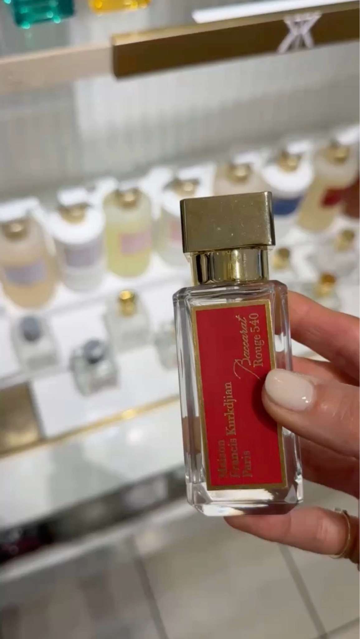 This scent is so good I’ve had strangers stop and ask me what I’m wearing😍 it’s definitely one of my favorites i re-purchase every time I run out!
StylinByAylin, Aylin #perfume #beauty #beautymusthaves 

#LTKBeauty #LTKmomlife #LTKgrwm