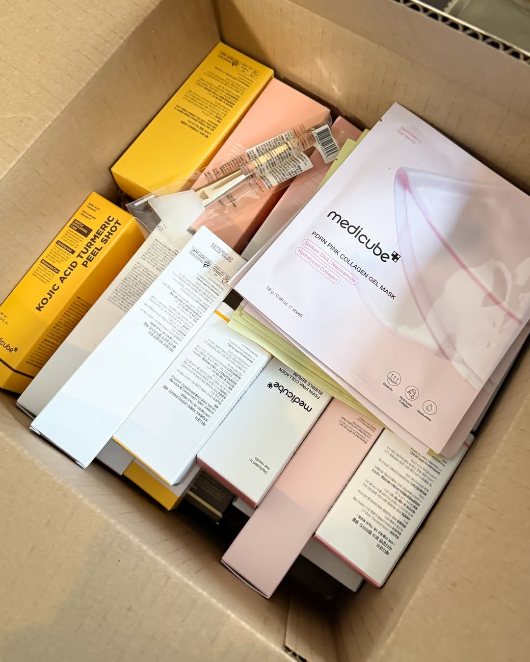 Medicube deals

Hydrating skincare routine
Glass skin essentials
Daily SPF favorites
Anti aging skincare
Barrier repair products
Vitamin C serums
Overnight skin renewal
Gentle exfoliating treatments
Viral skincare finds

#LTKSeasonal #LTKSaleAlert