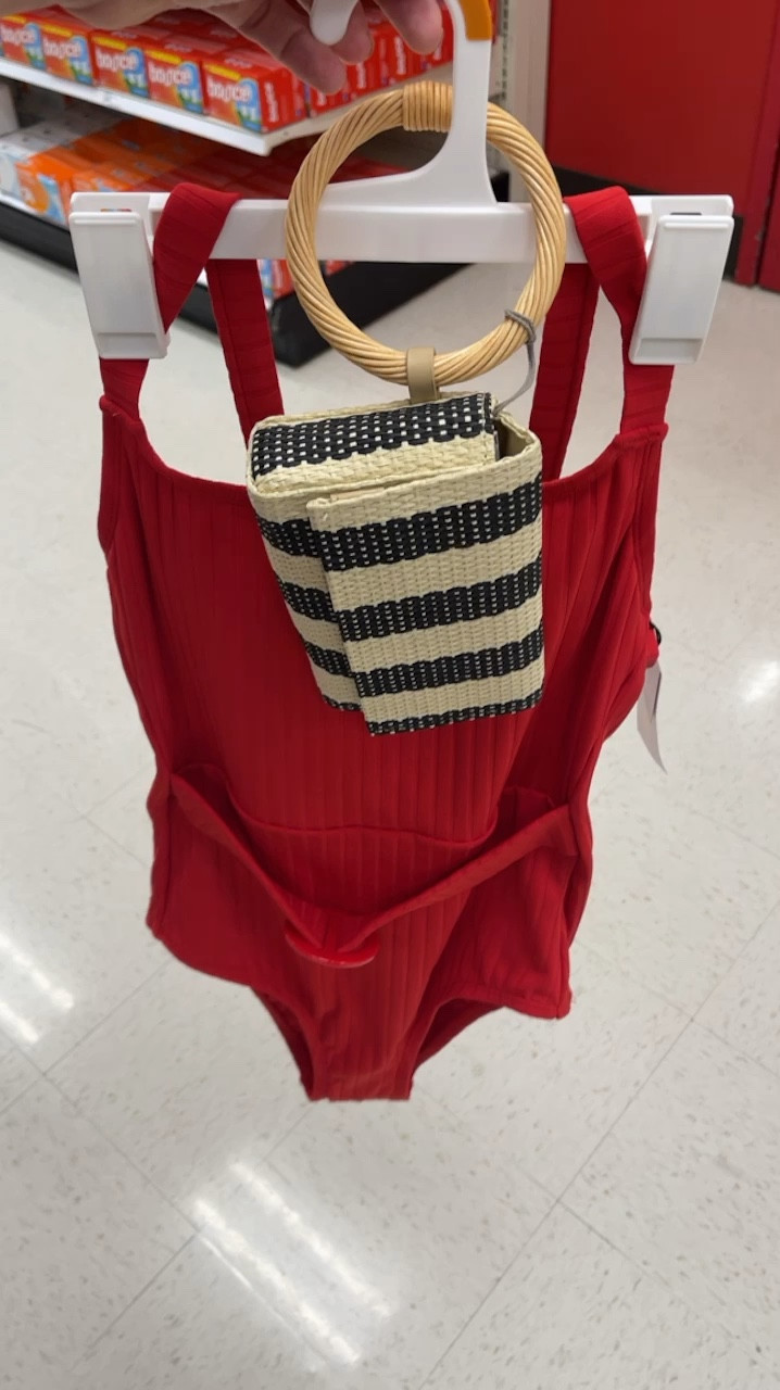 Impromptu swim days call for new swim from @target. I love this cheery red and chic straw clutch! #investmentpiece 

#LTKFindsUnder50 #LTKStyleTip #LTKSwim