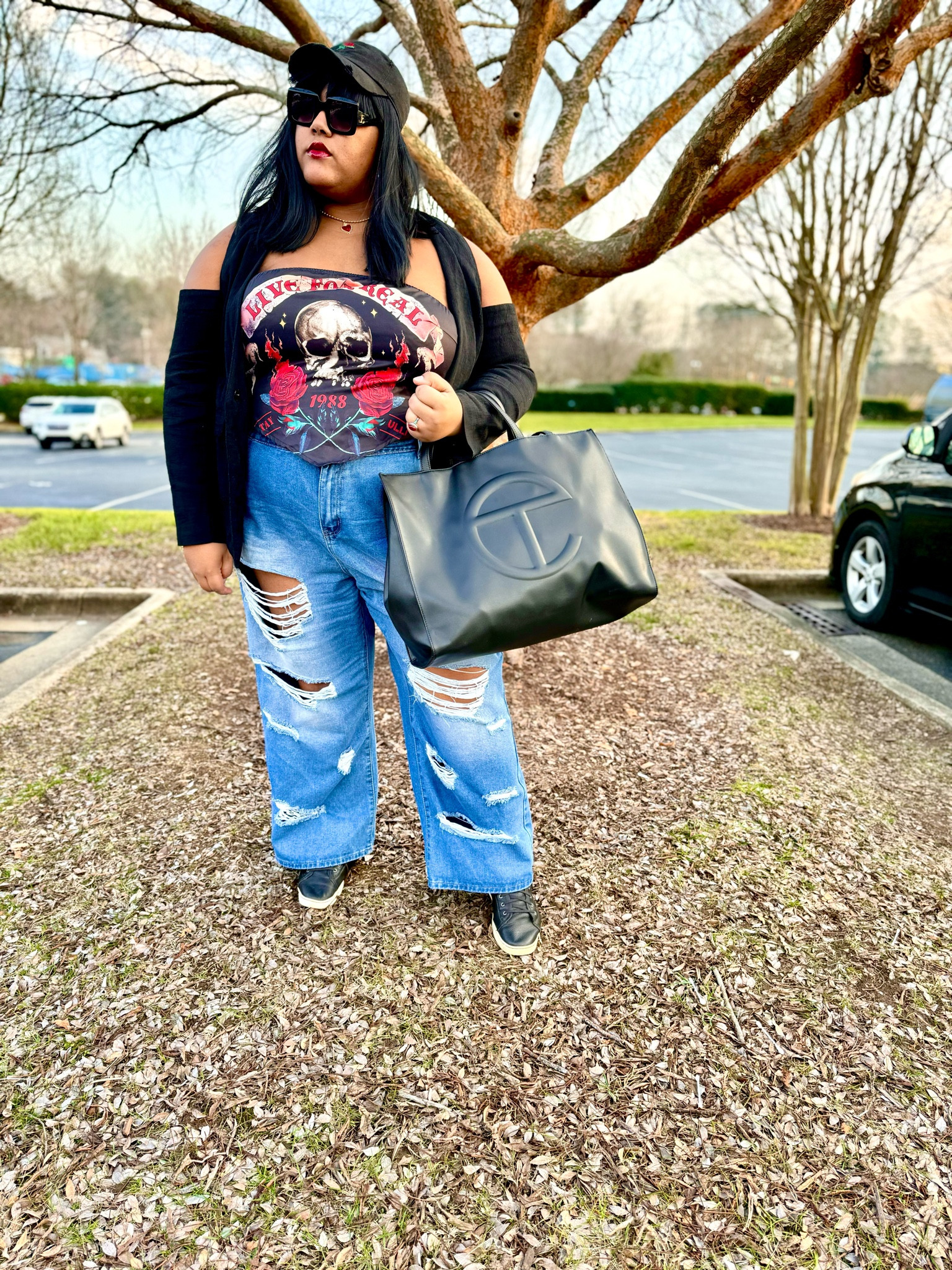 Cool mom 

#LTKfindsunder50 #LTKplussize #LTKstyletip