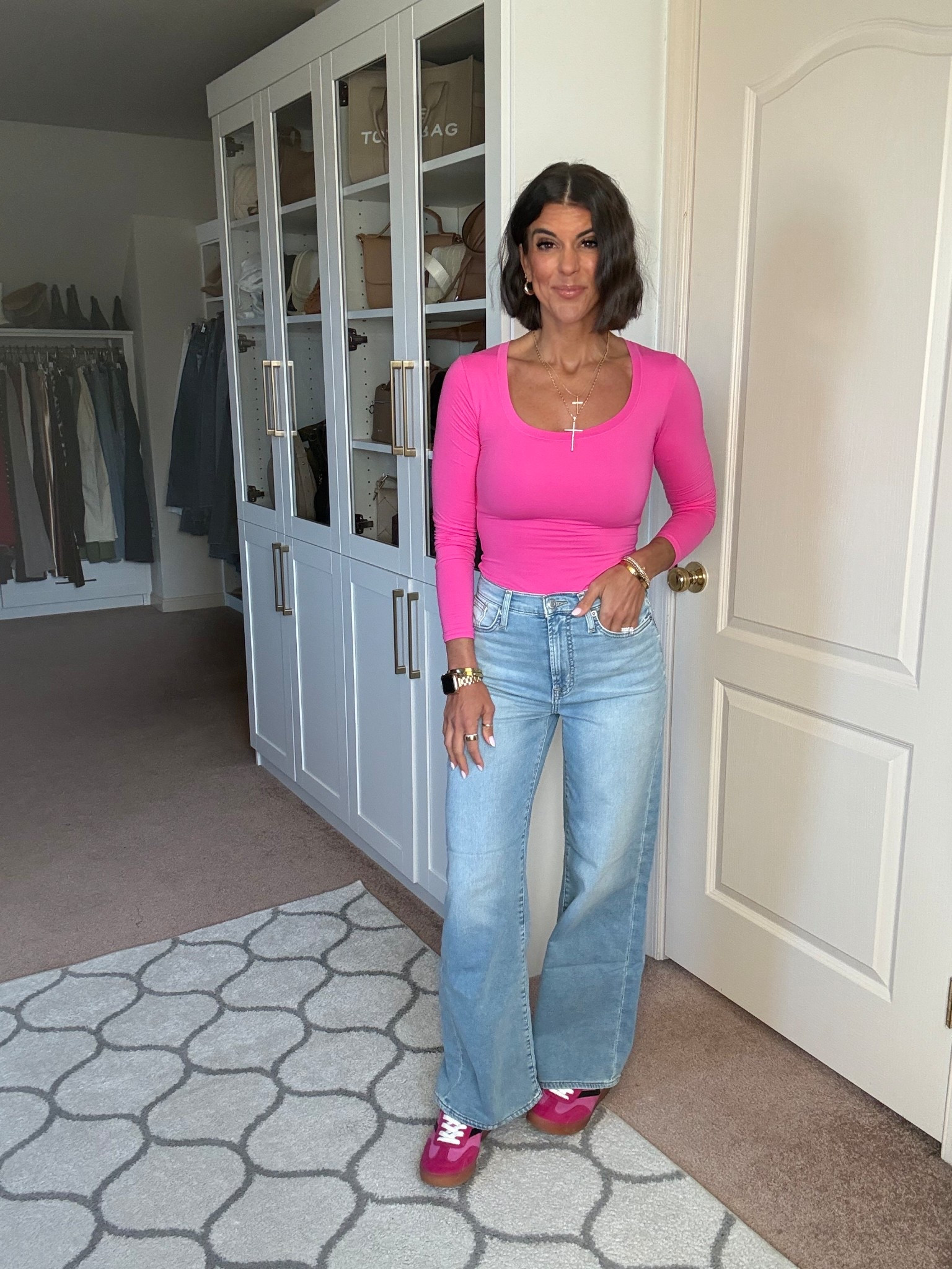 Gap sweatpants jeans!! 50% off! I sized down one to a 25. Size small in top. 

#LTKSaleAlert #LTKFindsUnder100 #LTKSeasonal