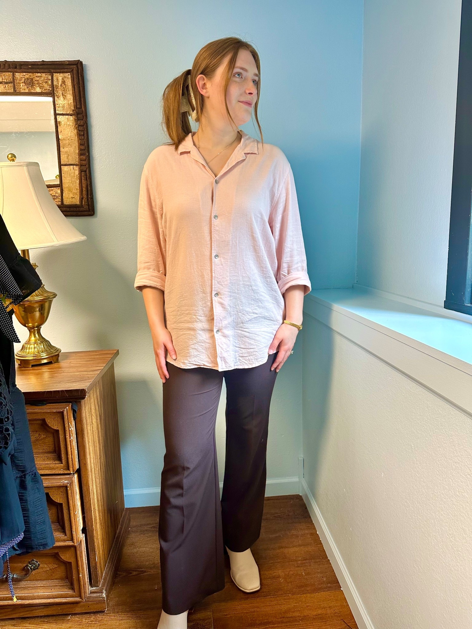 Outfit was thrifted! I linked similar items on H&M and Amazon 

I am 5’8” and size M-L