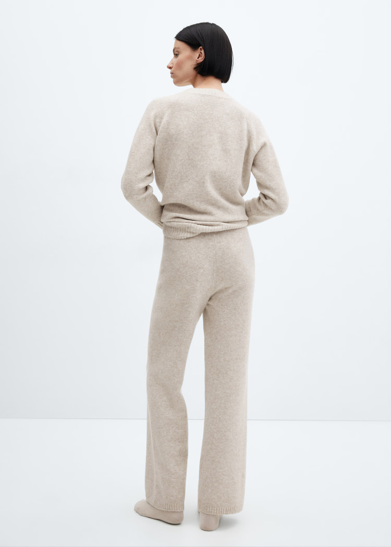 Long design knit pants | MANGO (UK)