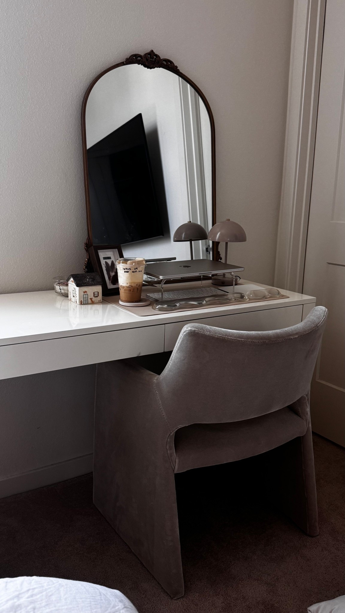 Desk/laptop accessories 

#LTKFindsUnder50 #LTKWorkwear #LTKHome