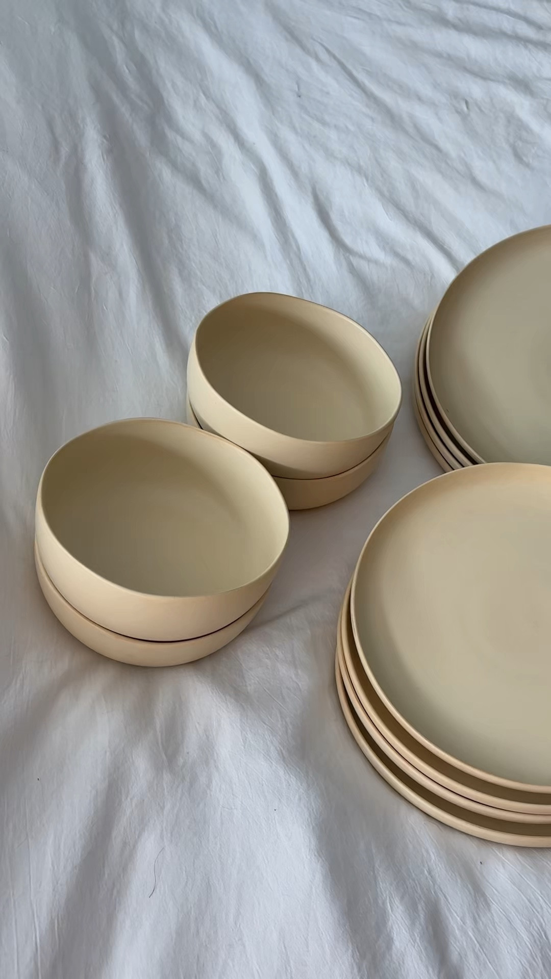 Serving up meals and style with these aesthetic Amazon plates! 🍽✨ Perfect for everyday dining, hosting, or upgrading your table decor with trending neutral vibes. Minimalist, durable, and budget-friendly—these are a must-have for any kitchen! Linked so you can shop and elevate your dining experience. 🤍 #AmazonHomeFinds #TabletopGoals #AestheticKitchen #NeutralHomeDecor #TrendingNow #DiningEssentials #LikeToKnowIt #KitchenUpgrade

#LTKGiftGuide #LTKHome #LTKFindsUnder50