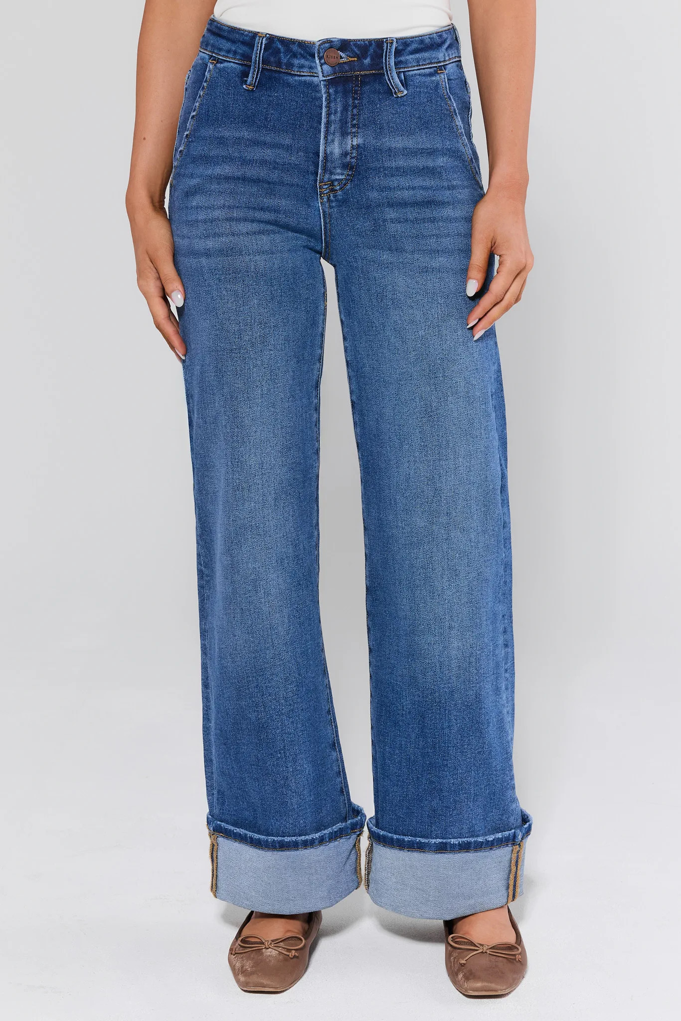 Audrey Cuffed Straight Leg Jeans | Avara