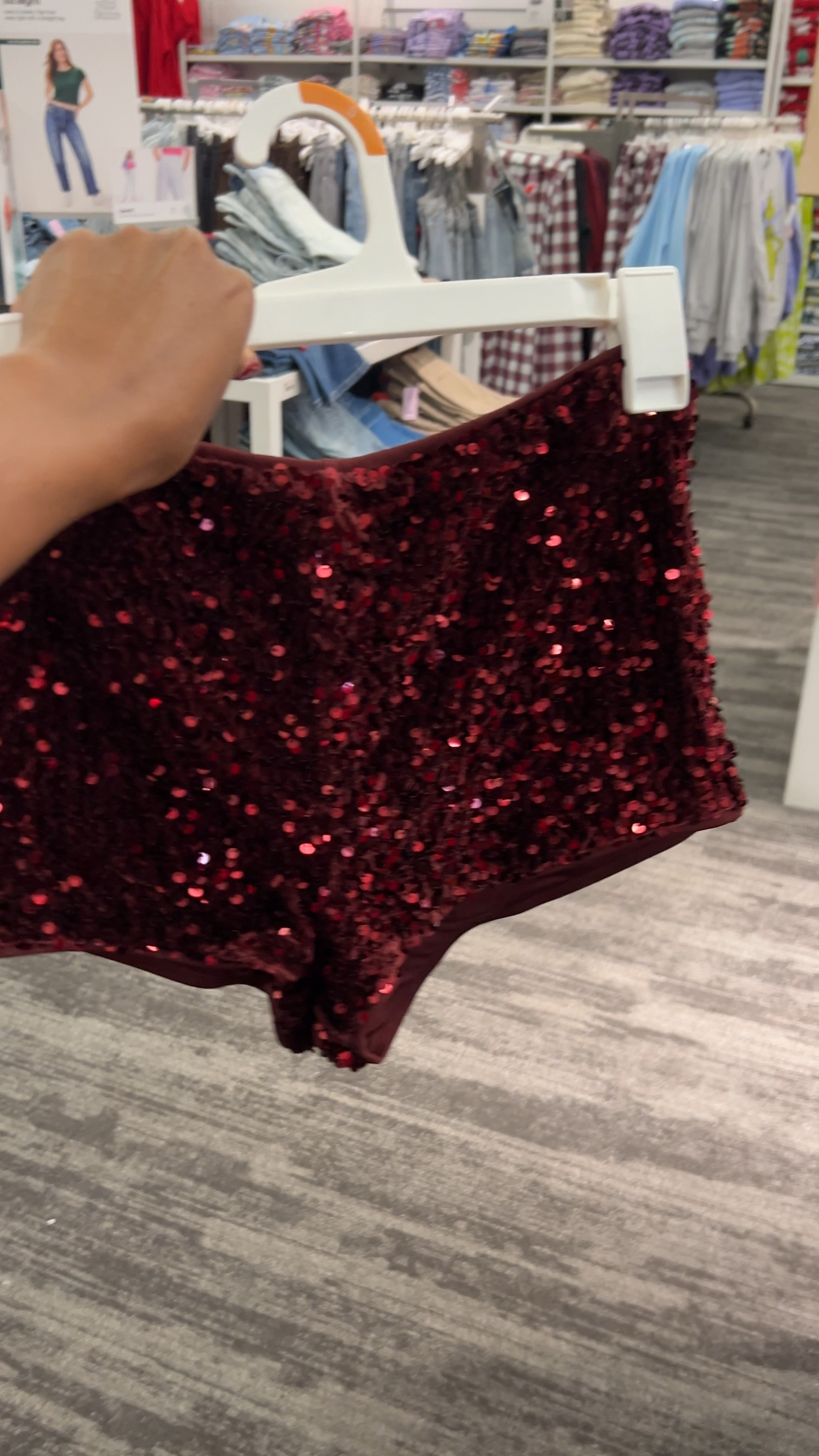 Sequin festive high waisted shorts 😍 also available in black! #targettuesday #targetfinds #target #sequin #shorts

#LTKFindsUnder50 #LTKSaleAlert #LTKHoliday