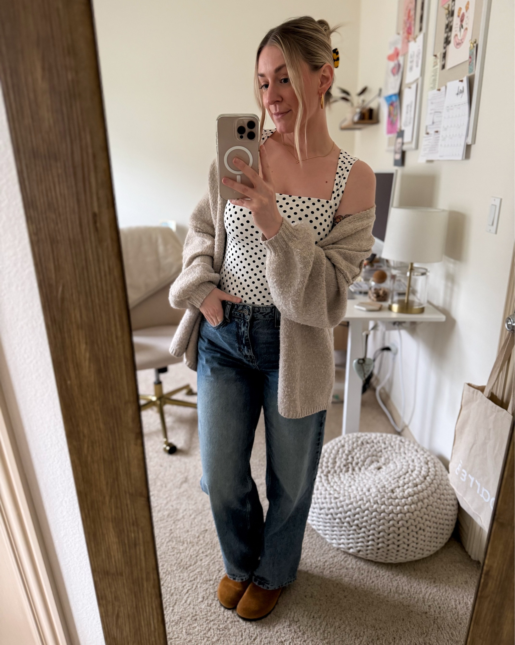 Finally found the cutest, flattering polka dot top! Paired for an effortless look with my fav SUPER soft oversized cardigan from Amazon, baggy denim & Birks! 

#LTKootd #LTKdayinmylife #LTKgrwm