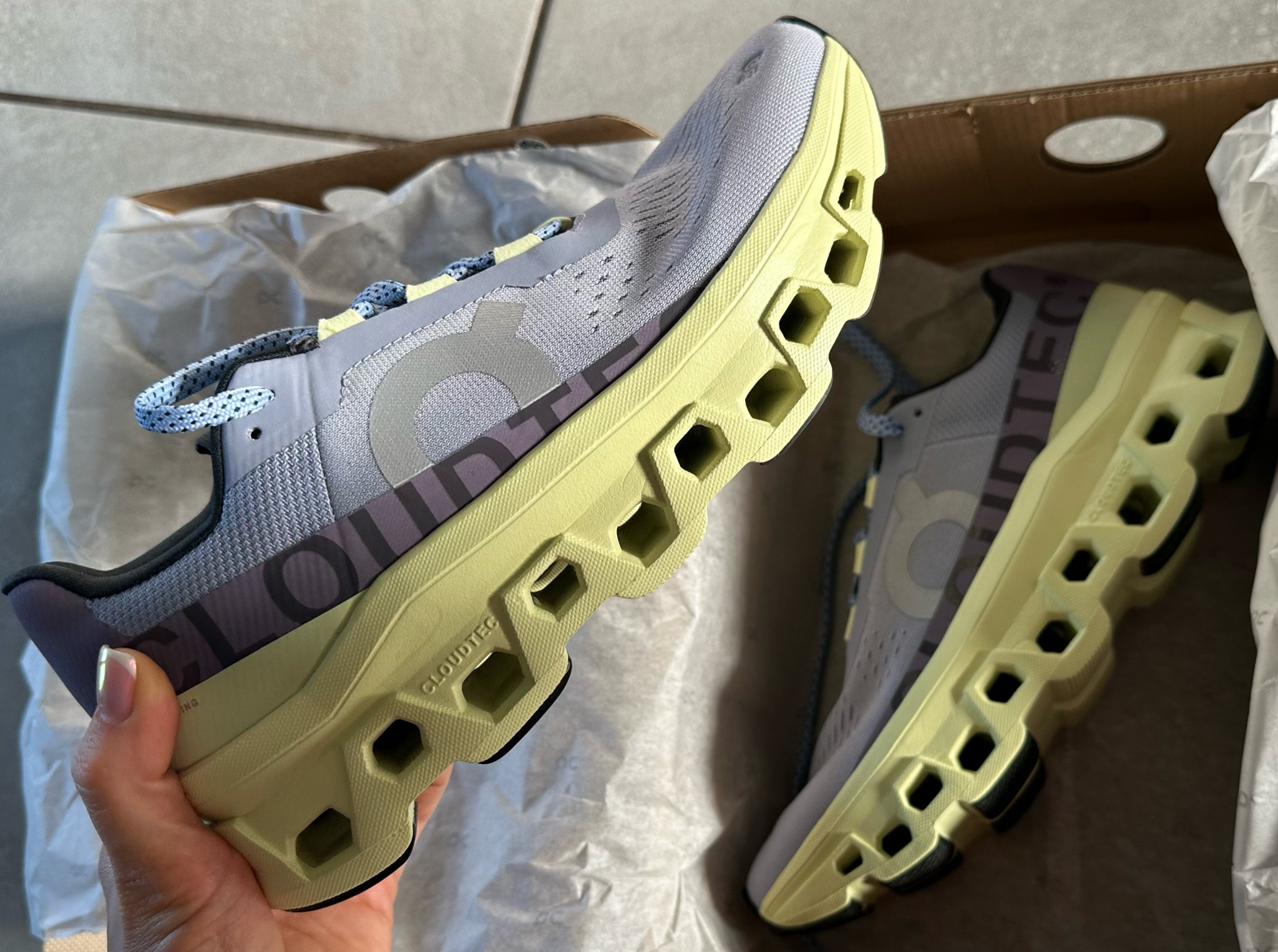 On cloud shoes 
Nordstrom anniversary sale 
Running shoes 
Trendy
Everyday sneakers 

#LTKBacktoSchool #LTKshoecrush #LTKxNSale