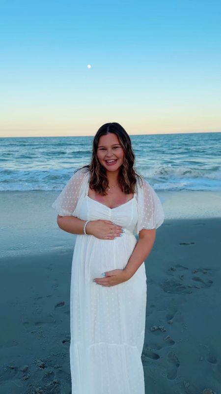 beach sunset - white dress && bump friendly 

26 weeks pregnant



#LTKBump #LTKStyleTip