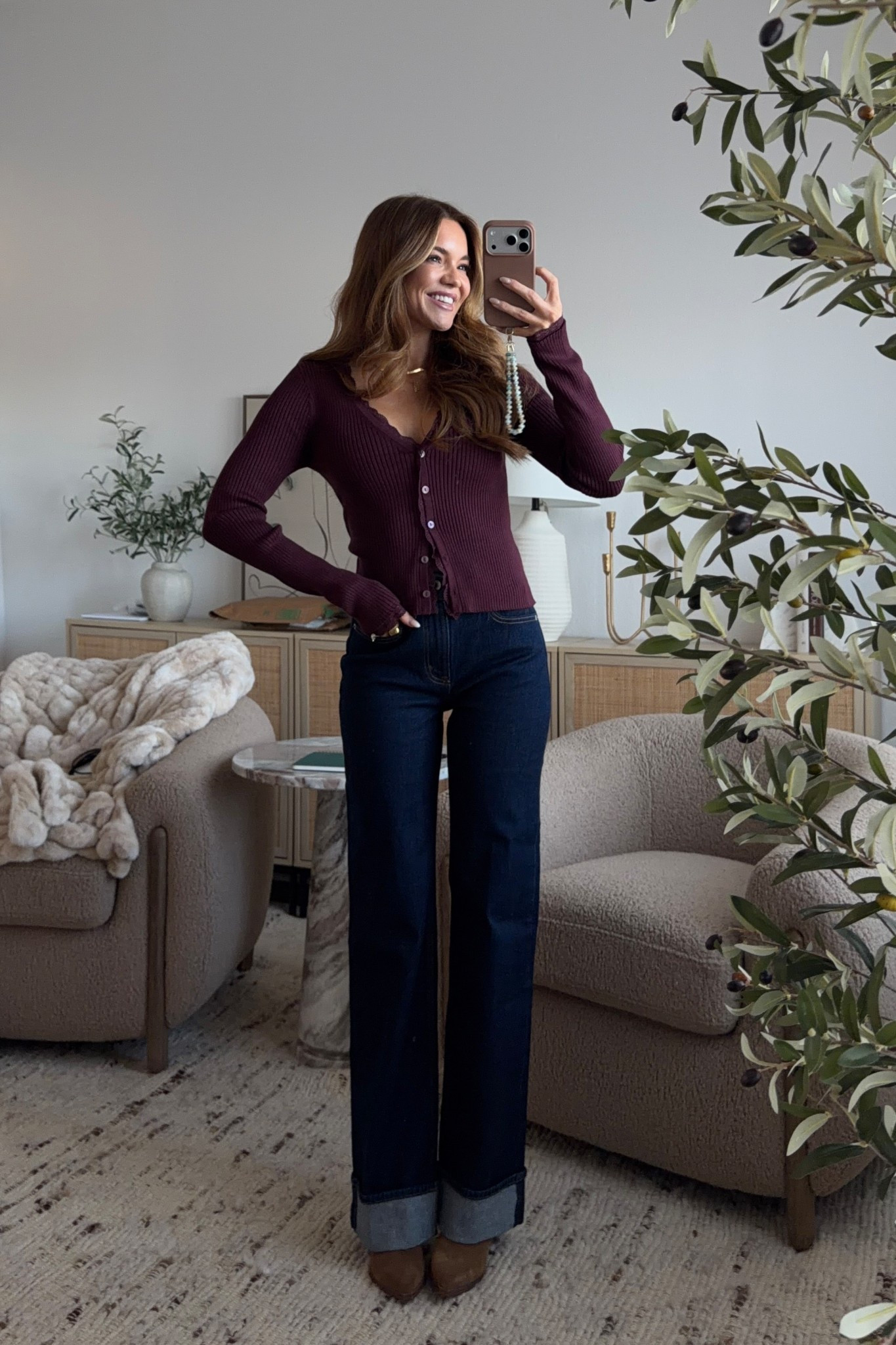 top: xs // jeans: 24 regular 