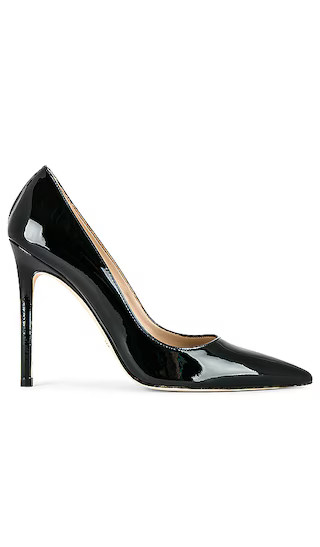 Stuart 110 Pump in Black | Revolve Clothing (Global)