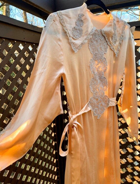 Vintage 1930’s 1937 Silk + Lace, Peach Batwing Long Sleeve House Coat, Dressing Gown, 30’s, A... | Etsy (US)