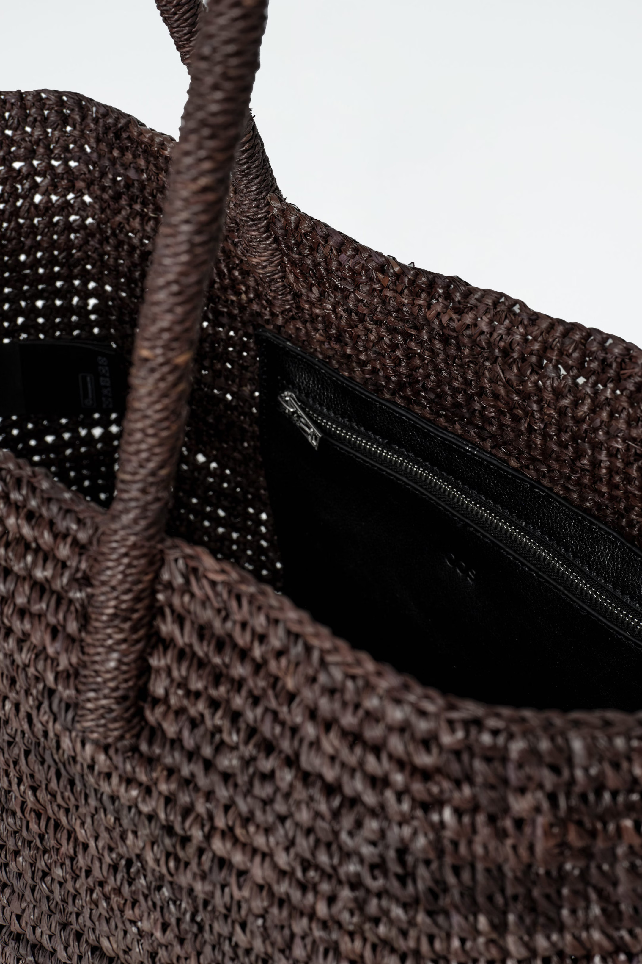 HAND-WOVEN TOTE BAG - RAFFIA - DARK BROWN | COS | COS UK