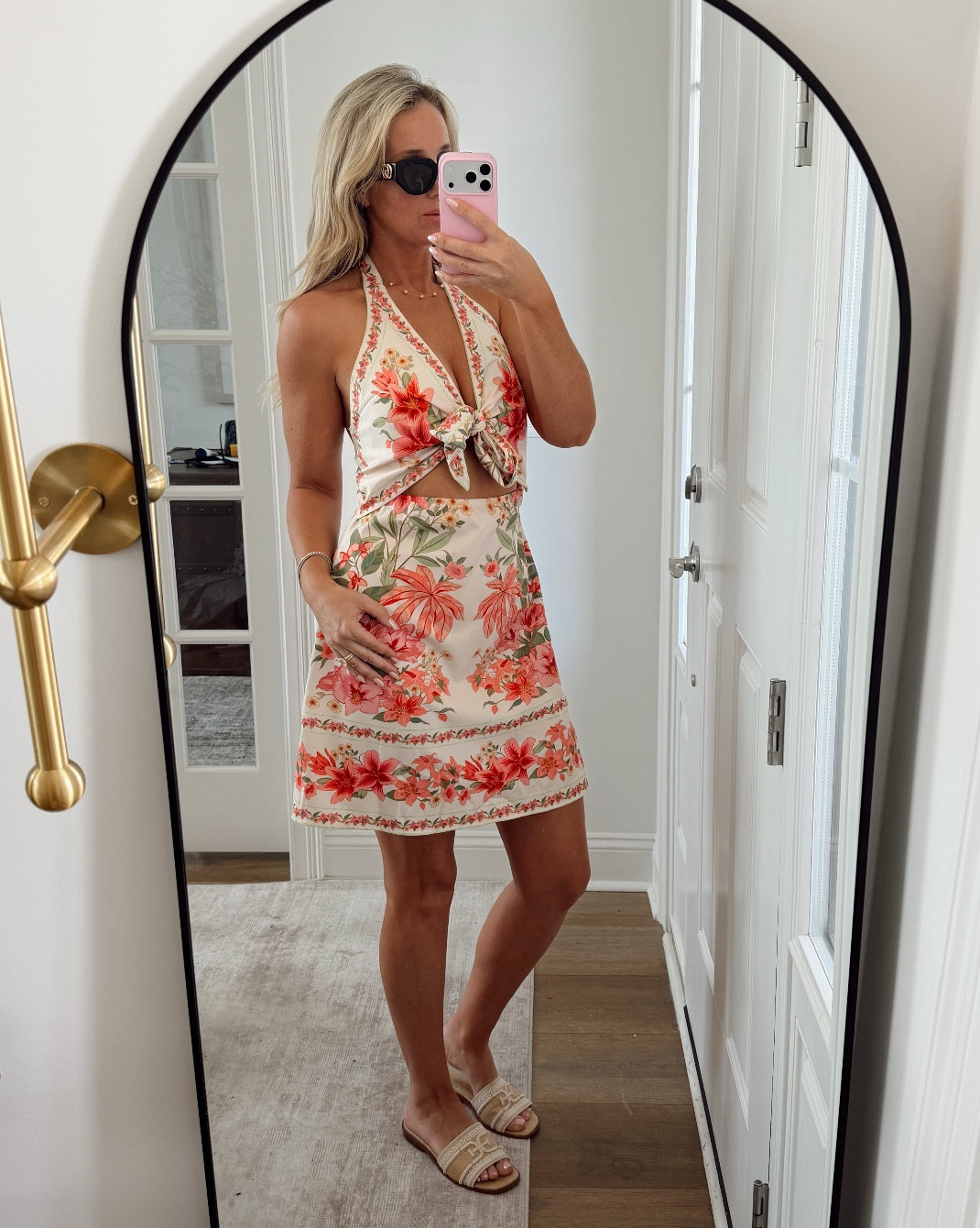 Loving this Amazon dress — sandals are Sam Elderman from Amazon. The dress is giving luxury resort. I love that I can dress it up or dress it down 😍



#LTKgrwm #LTKootd #LTKSaleAlert