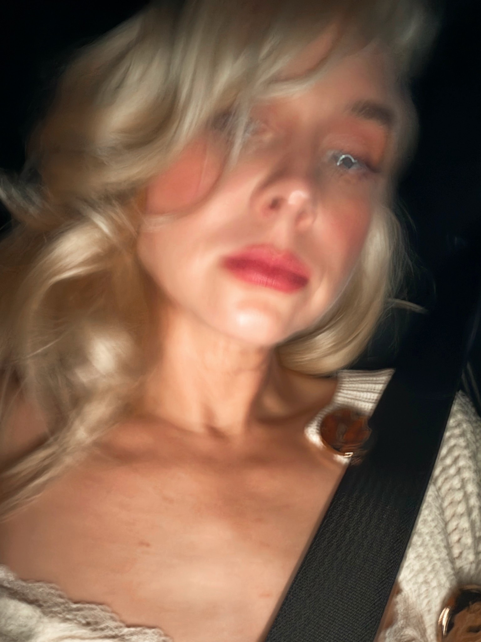 Spring Dewy Makeup 

#LTKmomlife #LTKselfcare #LTKBeauty