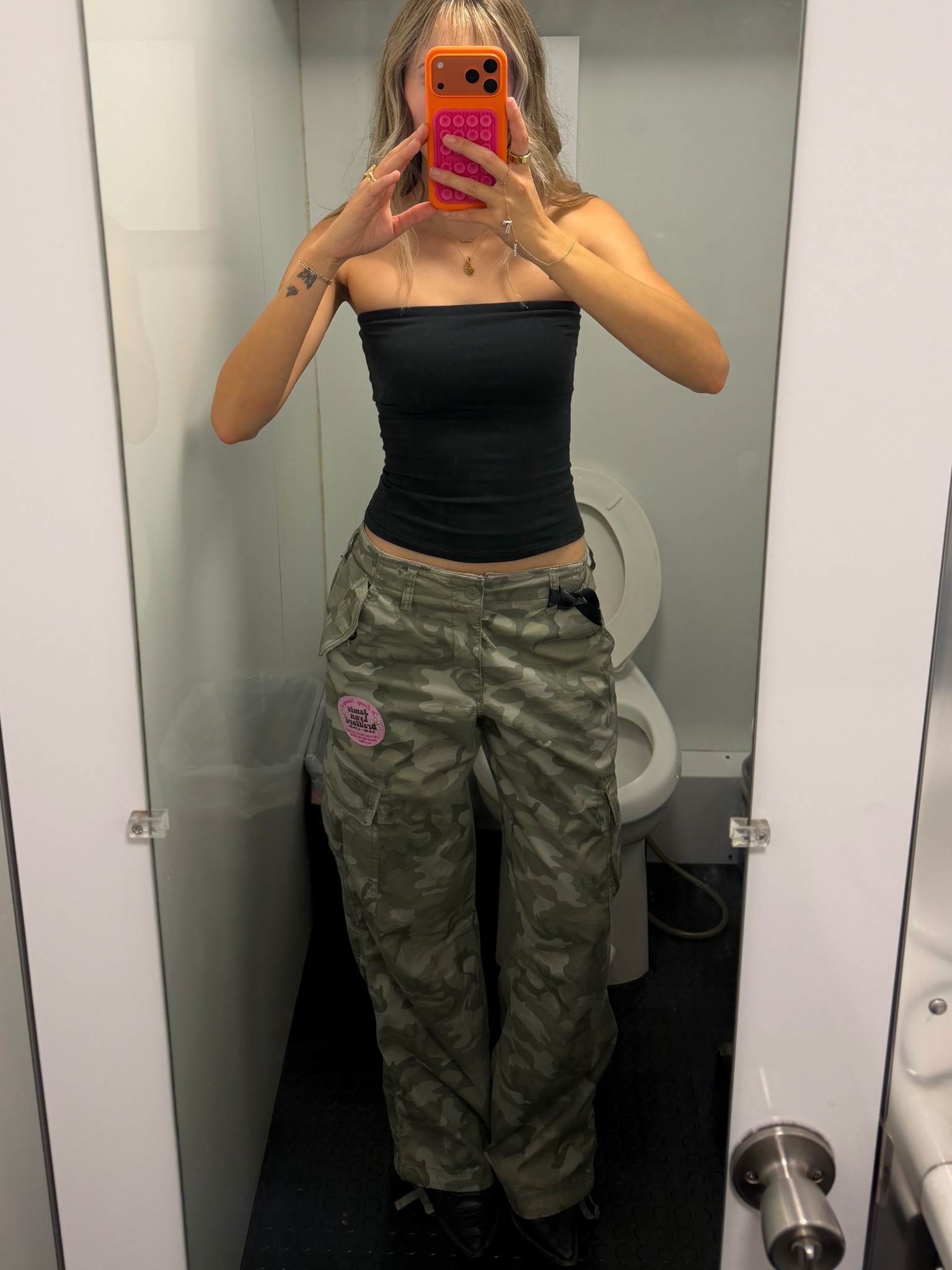 Semi bathroom fit check for A2! 🏁

#LTKgrwm #LTKTall #LTKootd