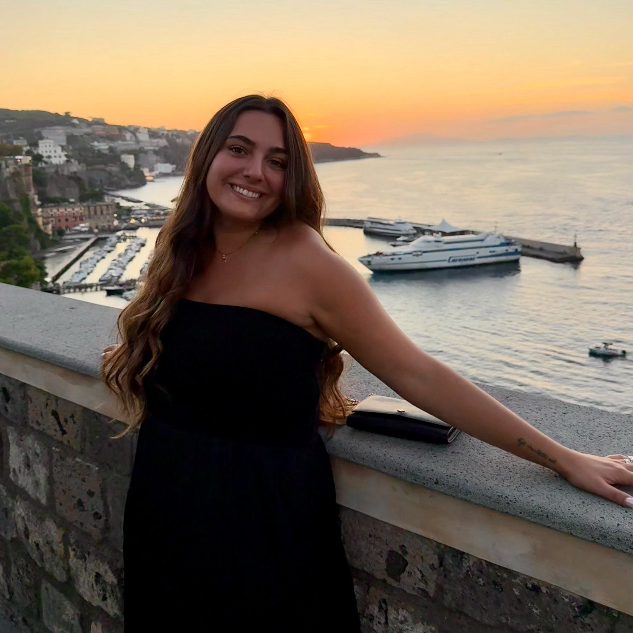 Date night 🌅

#LTKTravel #LTKStyleTip #LTKFallSale