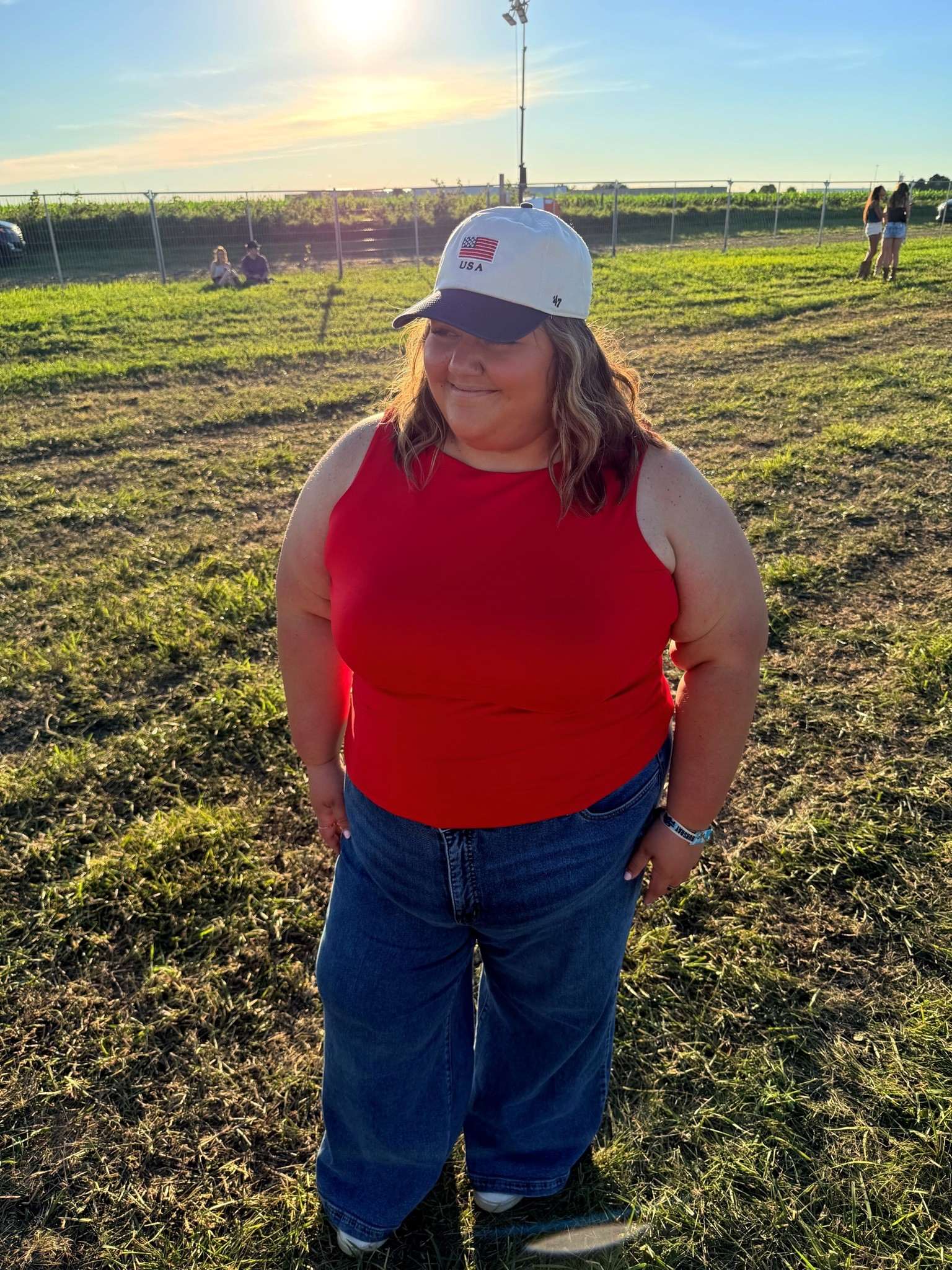 hat is from brand 47! 

Top - 3X
Jeans - 24

#LTKPlusSize #LTKSeasonal #LTKootd