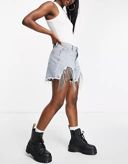 Missguided chain detail denim shorts in blue | ASOS (Global)