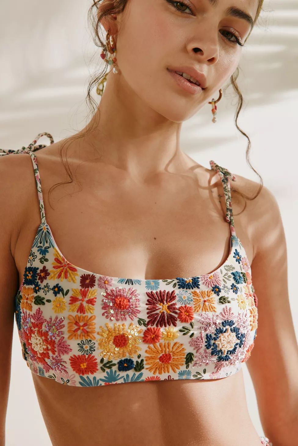 Agua Bendita Aya Floral Bikini Top | Urban Outfitters (US and RoW)