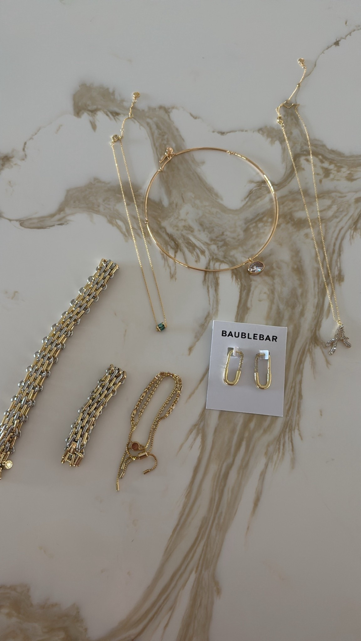 all baublebar jewelry is 30% off! plus the stacking brackets are $10 each (!!!!) 

#LTKHoliday #LTKSaleAlert #LTKCyberWeek