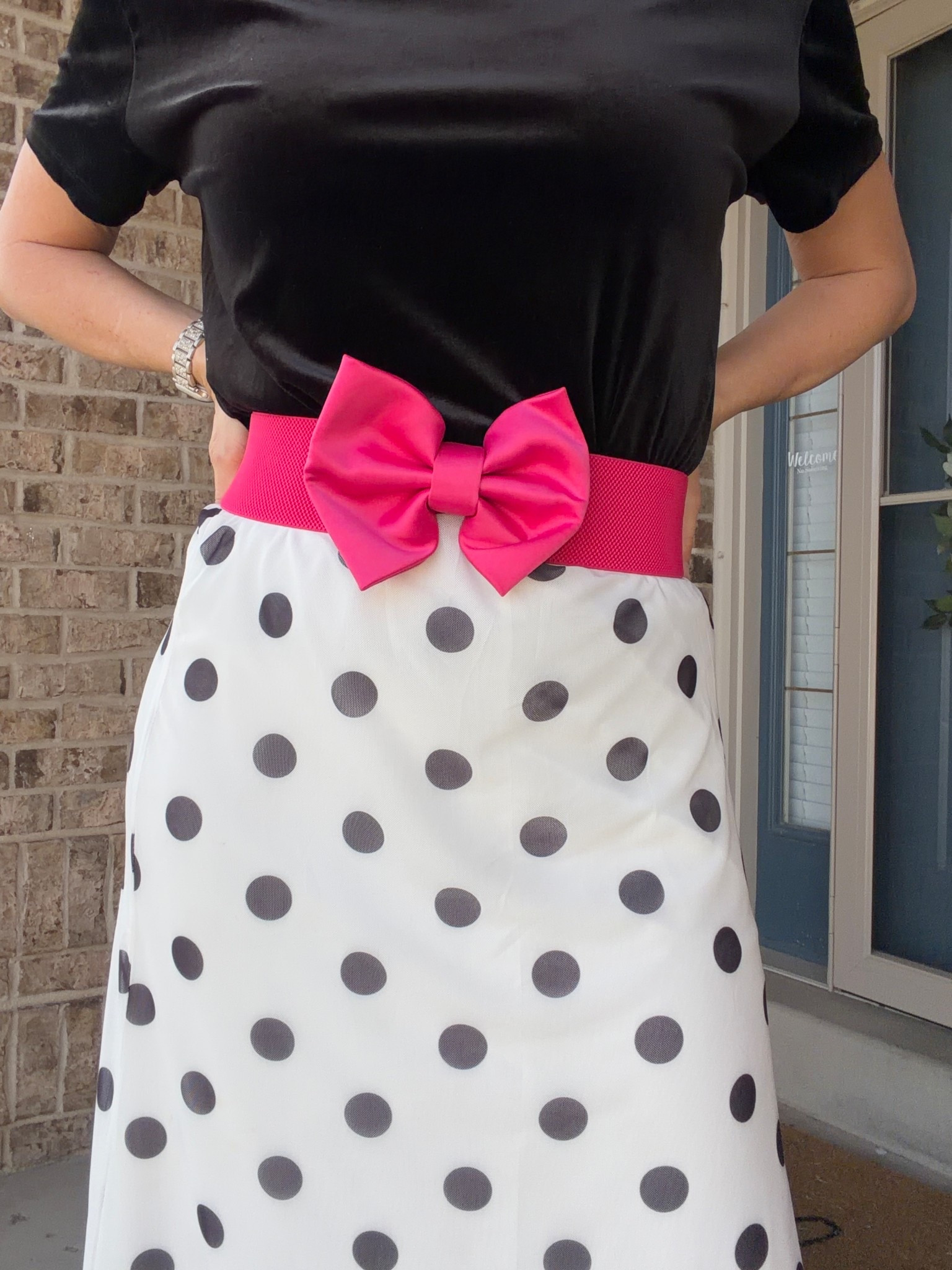 Hot pink yes please 

#LTKootd #LTKPetite #LTKmomlife