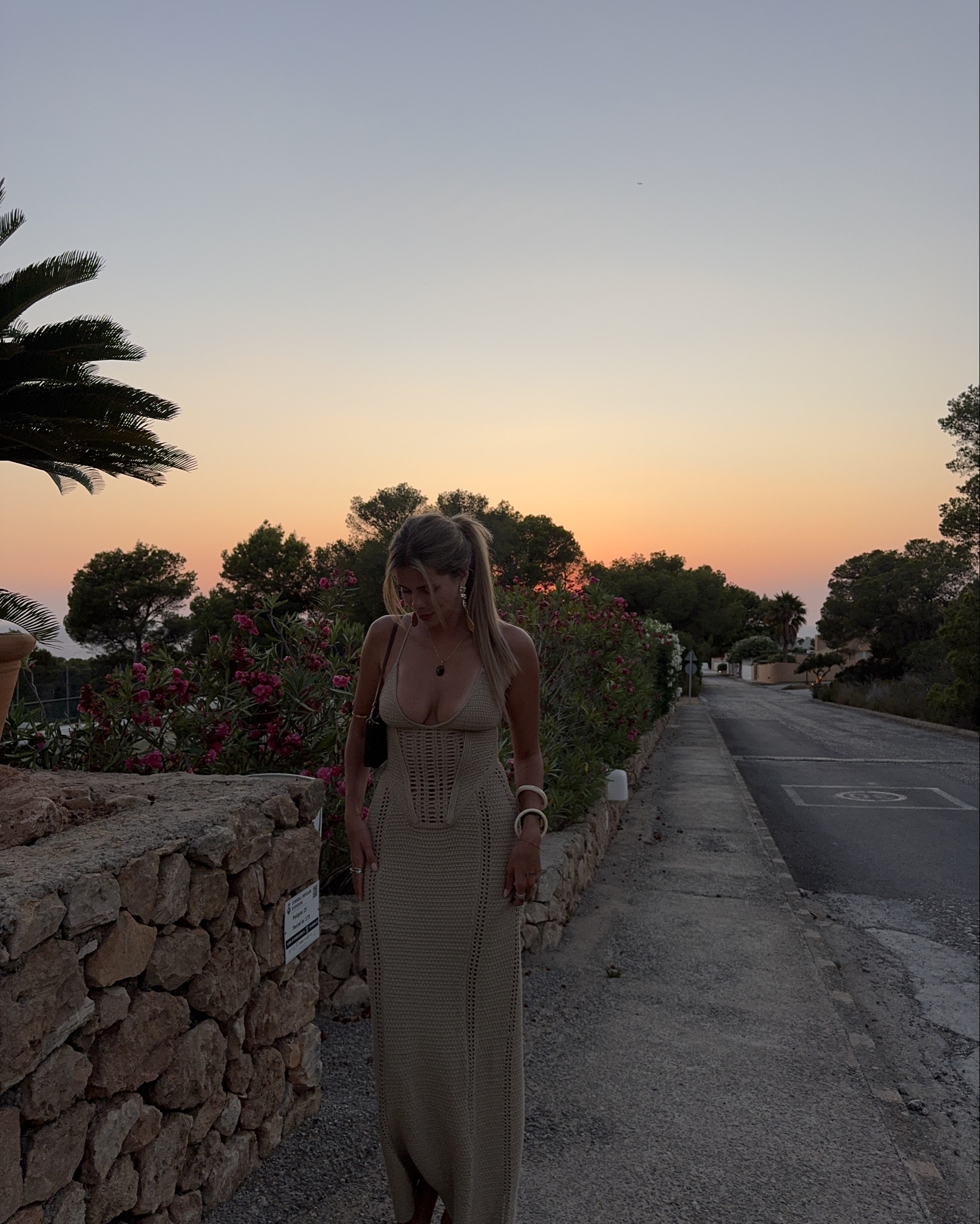 The most perfect dress for a party in a beach club 🤎 the beige and the pattern screaming: dancing on the tables in casa amor 

#LTKkleider #LTKeurope #LTKsummer
