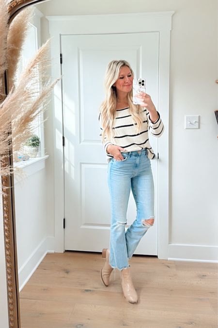 Mother denim - best jeans ever
Size 26 on SALE 