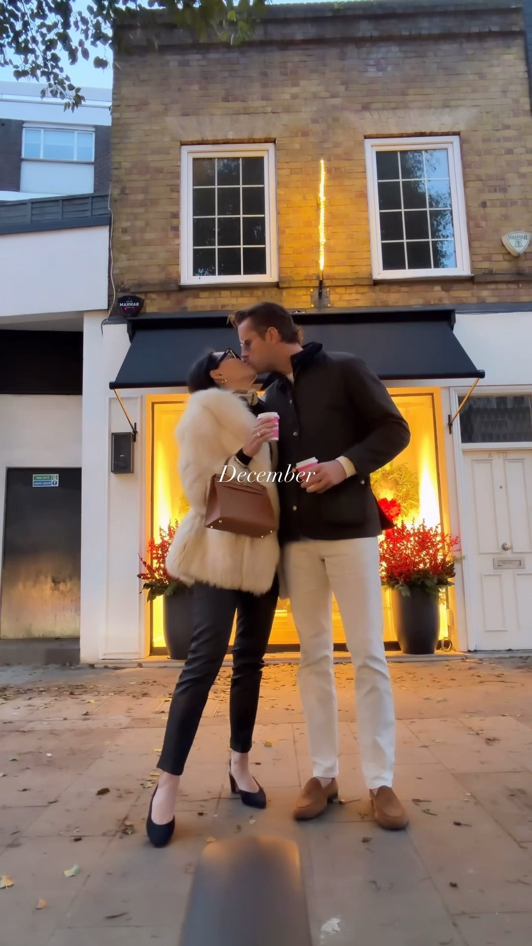 Merry Christmas Eve! xo The Jamiesons 🎄❤️✨

#LTKdayinmylife #LTKHoliday #LTKstorytime