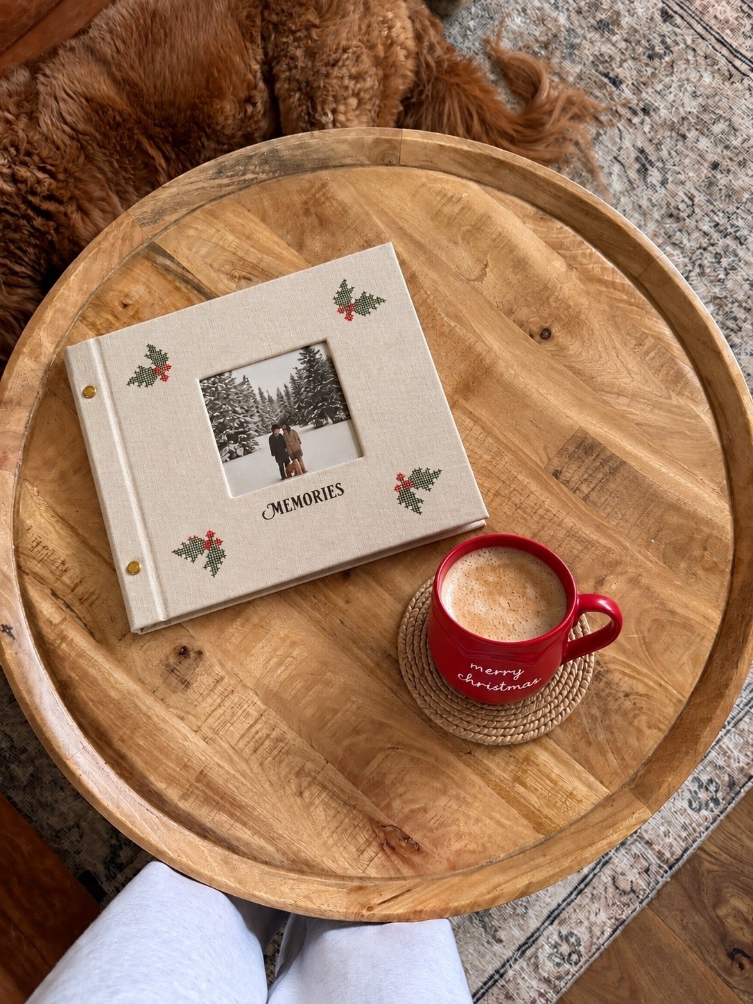 The sweetest Christmas photo album 🎄
