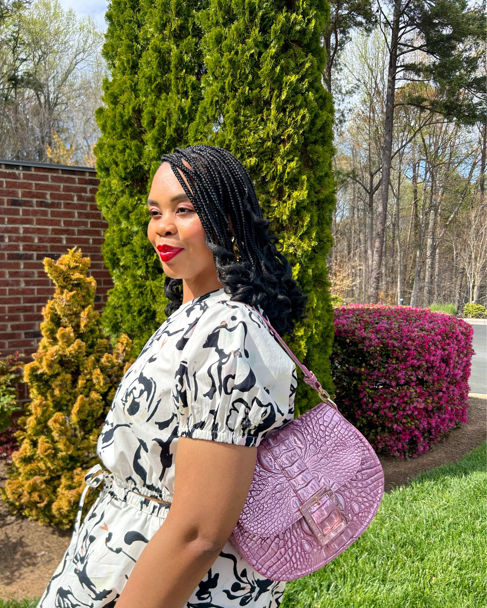 Pink hang bags 💗🎀  Love my Brahmin handbag! 

#LTKgrwm #LTKdayinmylife #LTKootd