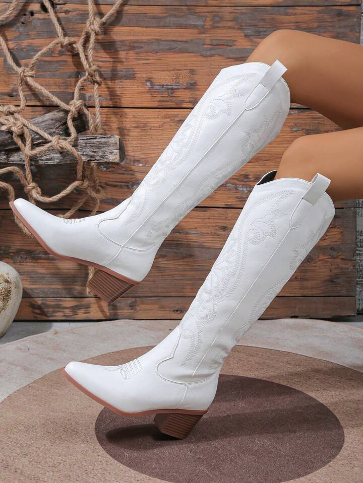 2024 New Spring/Autumn Women's Plus Size Outdoor Fashionable Embroidered Western Style Boots, Go ... | SHEIN