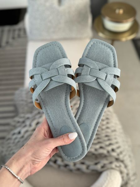 Spring sandals // loving the quality 🩵

#LTKstyletip #LTKshoecrush #LTKxTarget