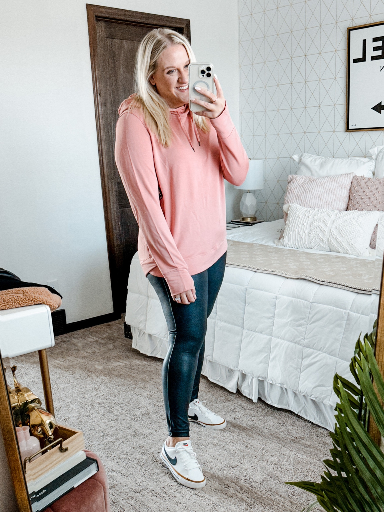 My go to cowl for fall! 
Wearing size xl! Only $16.98! 

#LTKSeasonal #LTKfit #LTKcurves