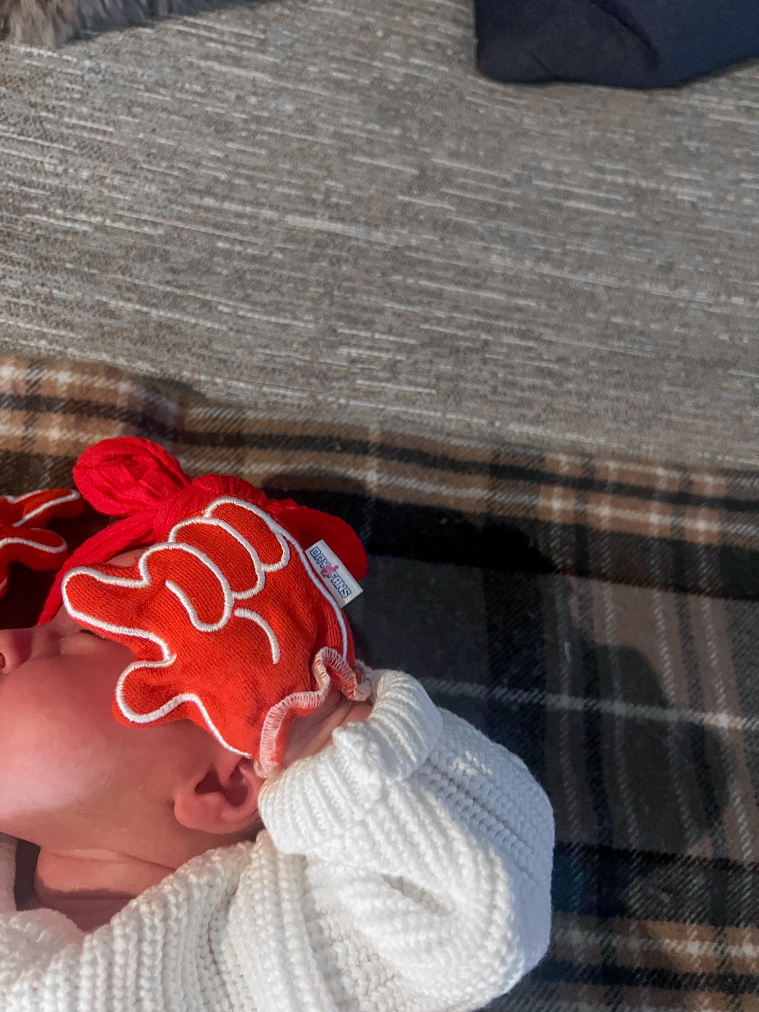 Texas Tech Baby Mittens for the Big XII Championship 🖤❤️

#texastech #babymittens #fanmitts #amazonfinds #bigtwelve 

#LTKmomlife #LTKBaby