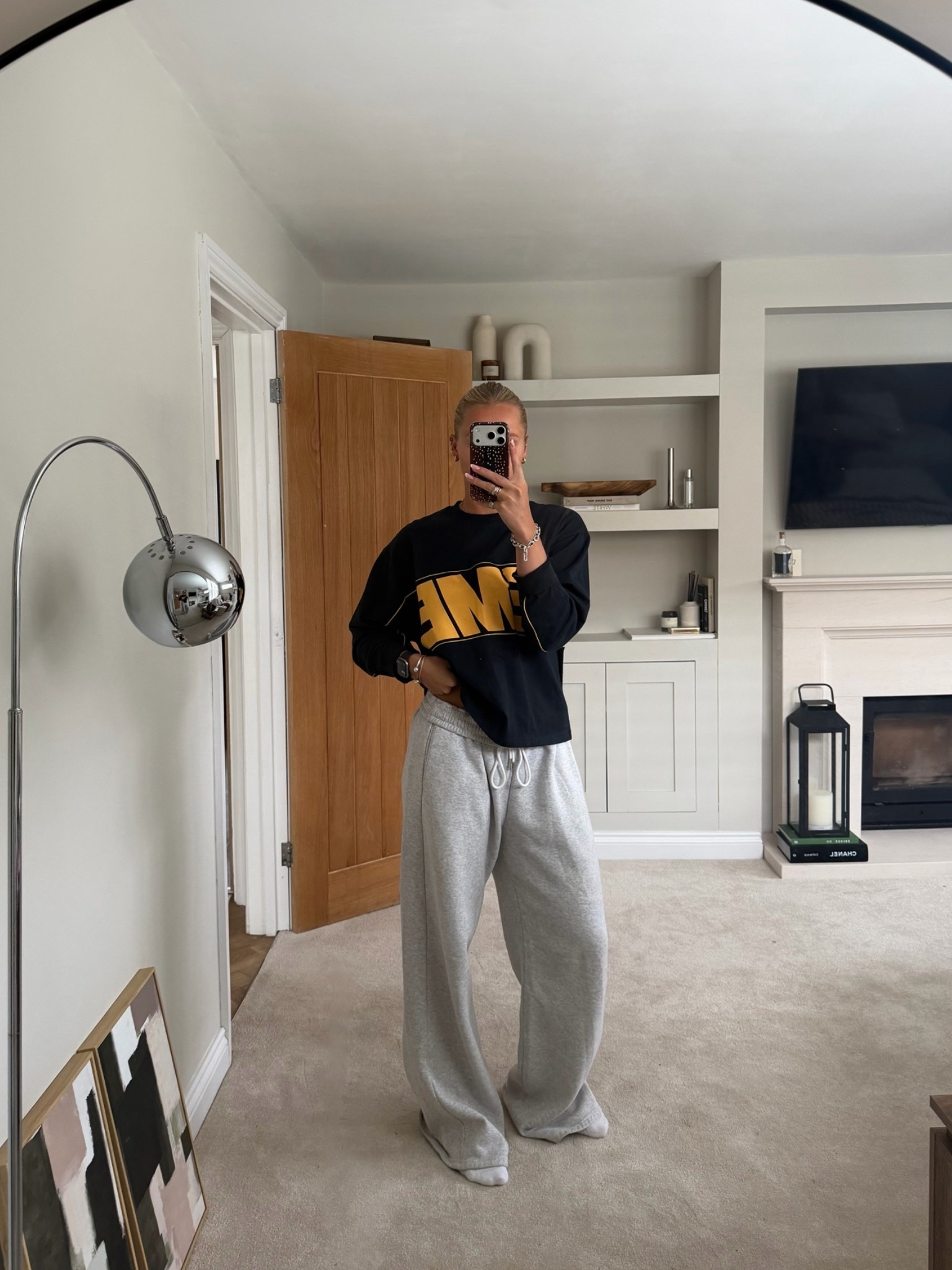 If you’re looking for 1 pair of joggers to buy this season, let it be this pair! They’re quite literally the best joggers of all time xx

#LTKautumn #LTKuk #LTKstyletip