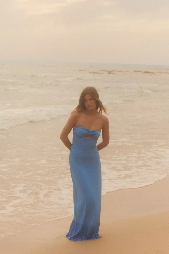 CUT-OUT STRAPLESS DRESS | Zara UK