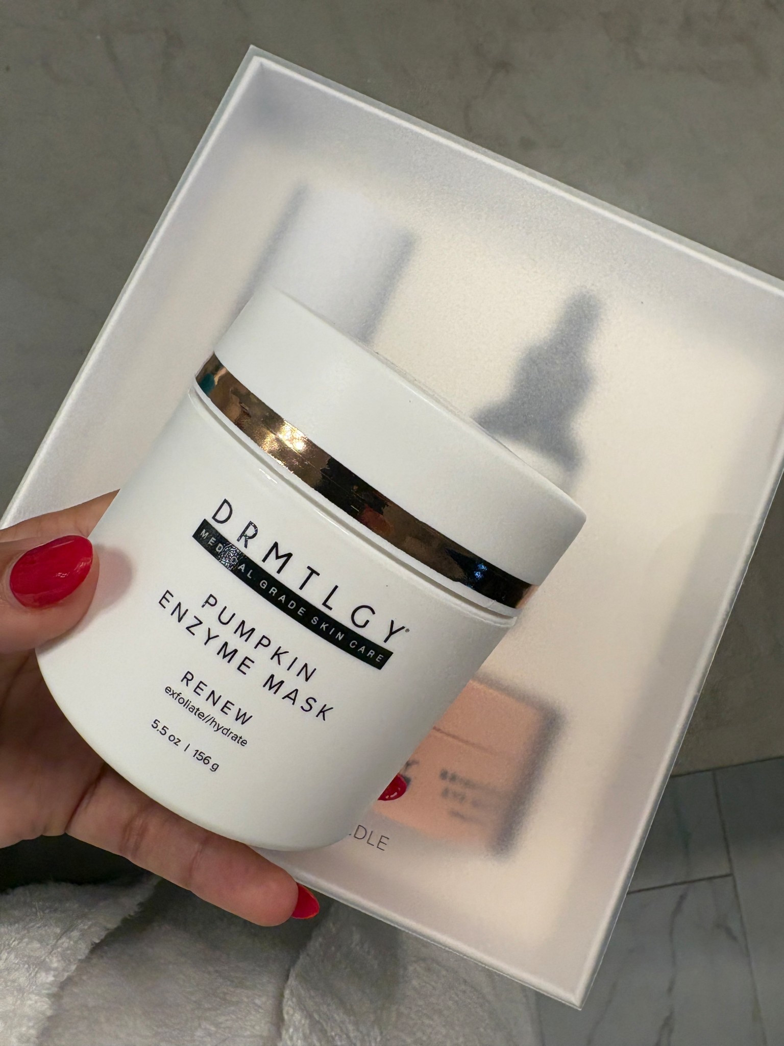 Loooove this pumpkin enzyme mask from DRMTLGY to revive my dull winter skin 

#LTKBeauty #LTKselfcare #LTKOver40